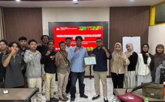 KOLABORASI Bawaslu Kota Malang bersama Himapersis Jatim memperkuat literasi politik generasi muda melalui Konsolidasi Demokrasi sebagai ruang edukasi dan peningkatan partisipasi pemuda dalam proses demokrasi.