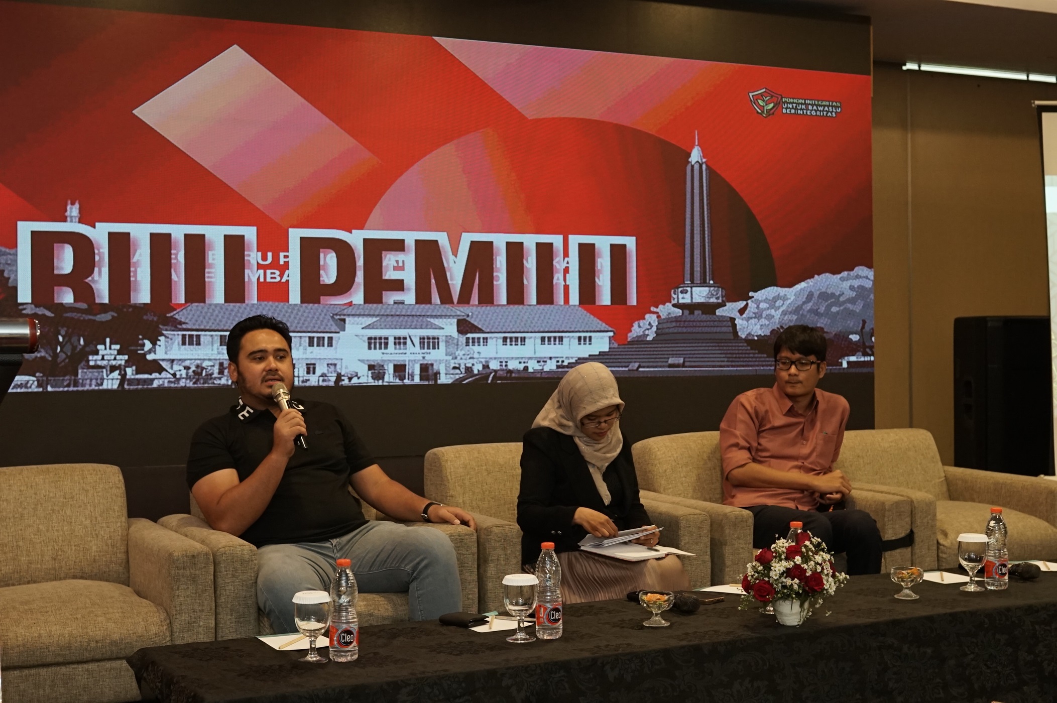 Ahmad Irawan, Anggota Komisi II DPR RI membahas tentang RUU Pemilu pada kegiatan Penguatan Kelembagaan kemarin (07/10).